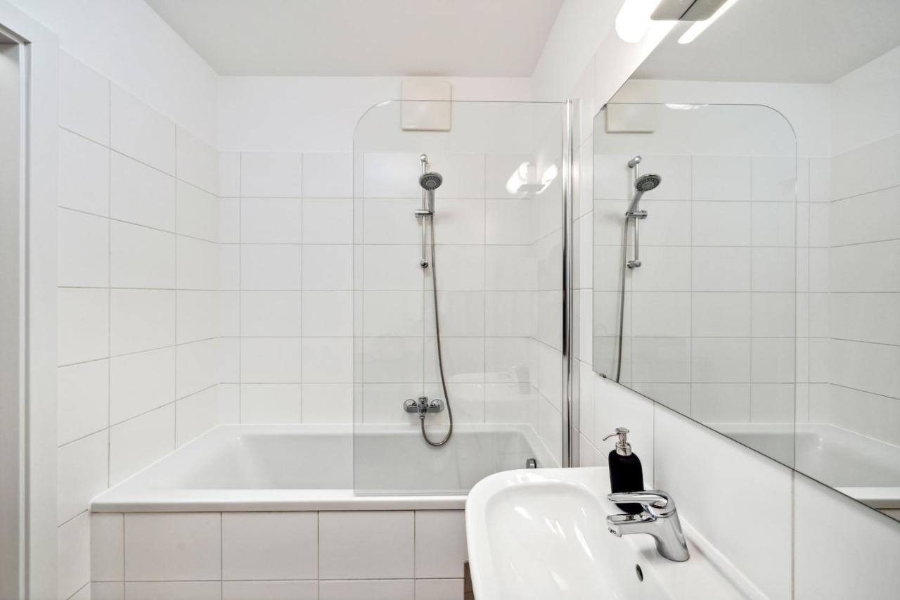 Design Apartments In Favoriten Вена Экстерьер фото